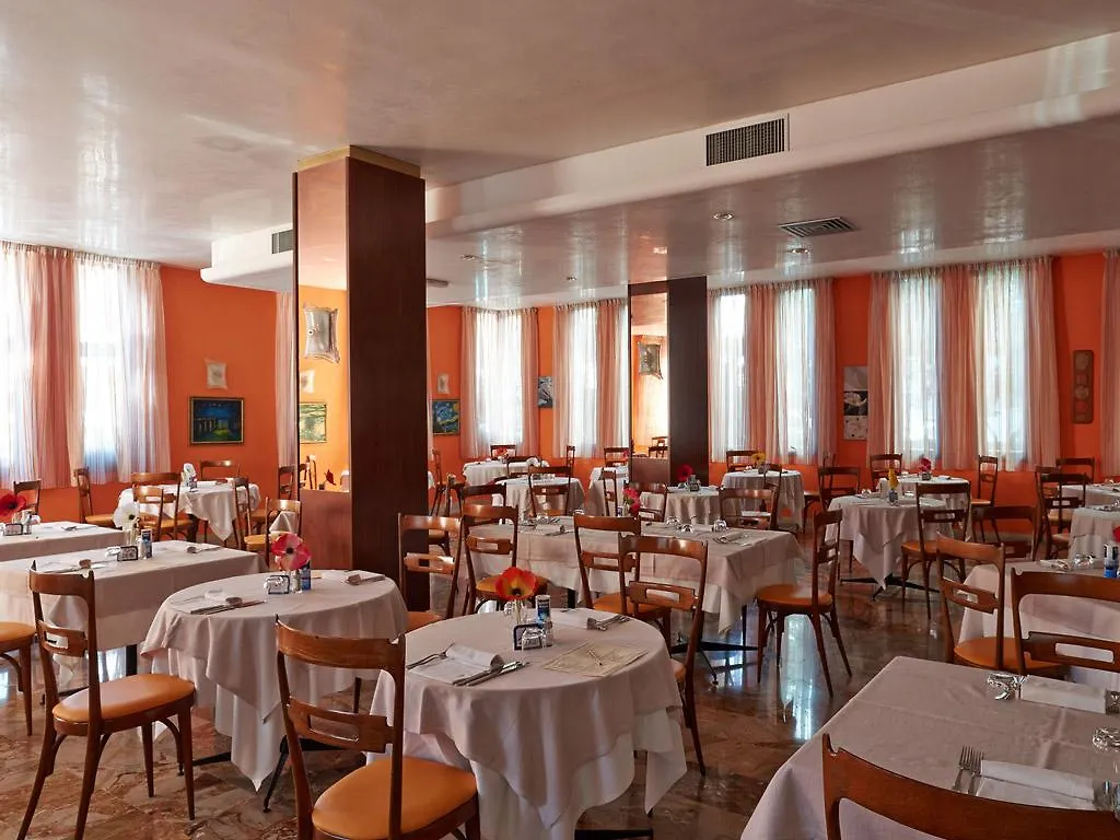 Hotel Capitol Lido di Jesolo