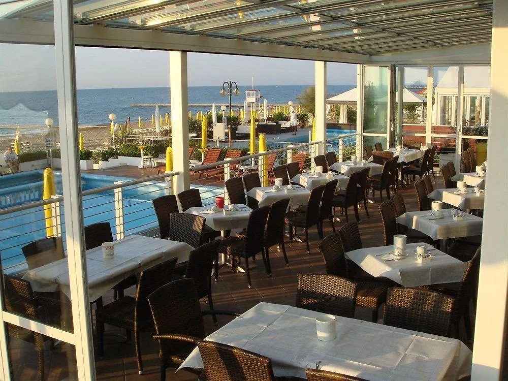 Hotel Capitol Lido di Jesolo Italy