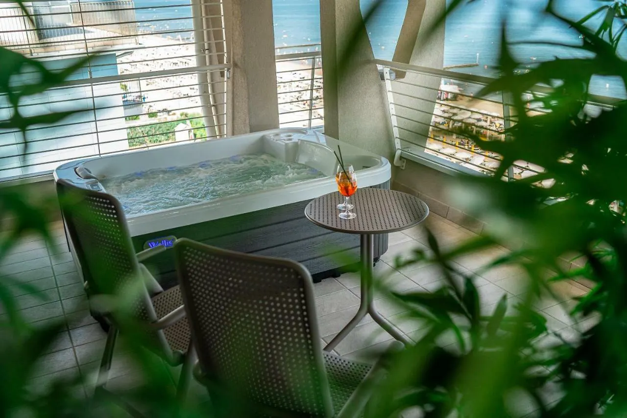 Hotel Capitol Lido di Jesolo